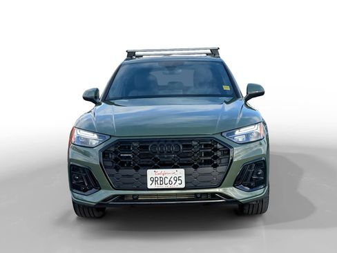 Used 2024 Audi Q5 e Premium Plus w/ Premium Plus Package image 8