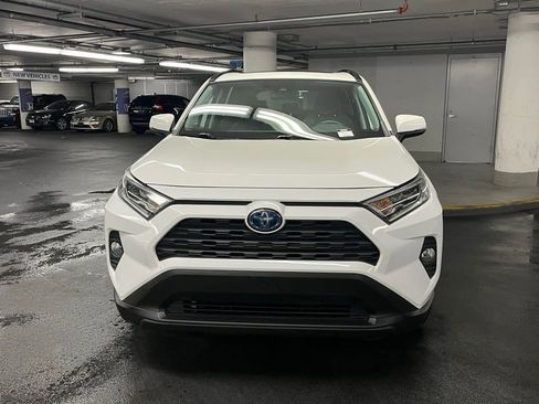 Used 2020 Toyota RAV4 XLE w/ Convenience Package AWD/4WD image 28