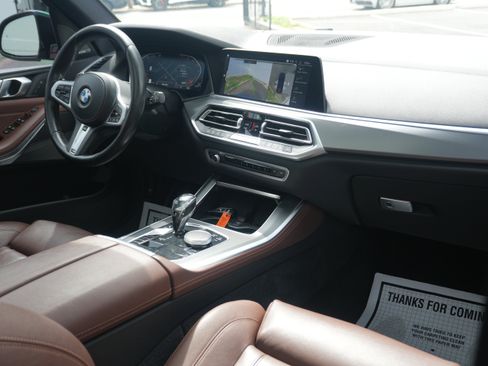 Used 2019 BMW X5 xDrive40i w/ M Sport Package AWD/4WD image 35