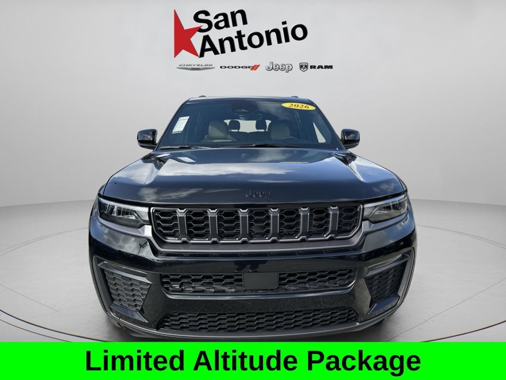 Used 2026 Jeep Grand Cherokee L Limited w/ Limited Altitude Package RWD image 4