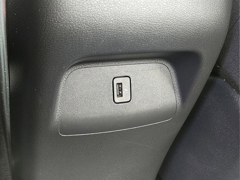 Used 2021 Nissan Sentra SR w/ Lighting Package image 16