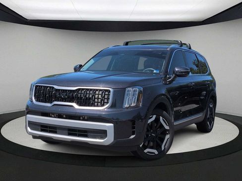 Used 2025 Kia Telluride EX w/ EX Captain's Chair Package AWD/4WD image 1