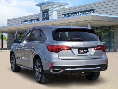 Used 2017 Acura MDX FWD image 4