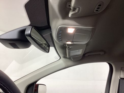 Certified 2024 Ford Edge Titanium AWD/4WD image 27