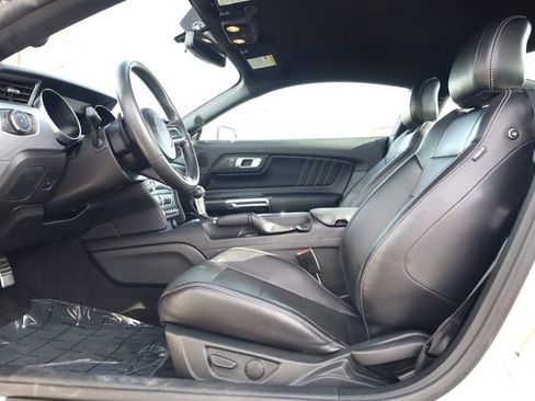 Used 2020 Ford Mustang Premium image 12
