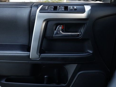 Used 2024 Toyota 4Runner SR5 Premium image 17