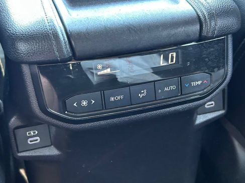 Certified 2024 Toyota Grand Highlander XLE FWD image 24