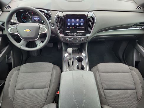 Used 2023 Chevrolet Traverse LT FWD image 8