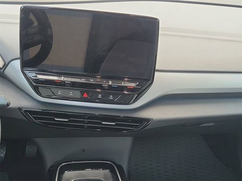 Used 2024 Volkswagen ID.4 Standard image 20
