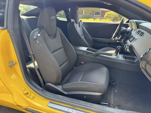 Used 2010 Chevrolet Camaro SS w/ RS Package RWD image 13