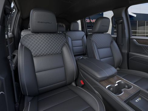 New 2025 GMC Acadia Denali FWD image 43