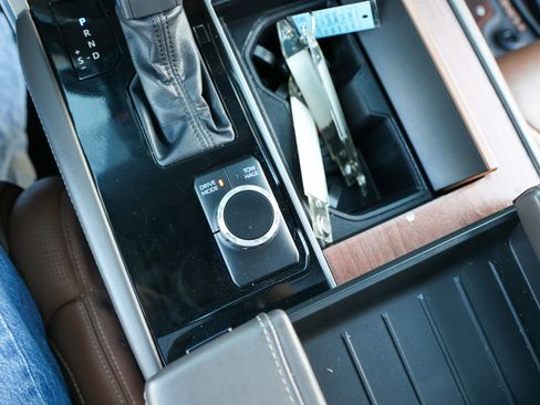 Used 2023 Toyota Tundra 1794 Edition image 26