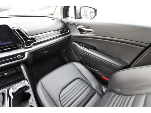 Certified 2023 Kia Sportage SX FWD image 11