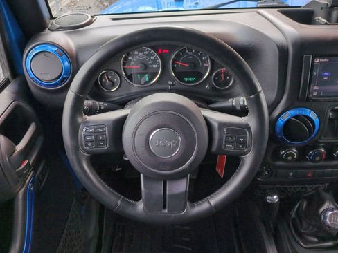 Used 2015 Jeep Wrangler Sport w/ Quick Order Package 23S AWD/4WD image 15