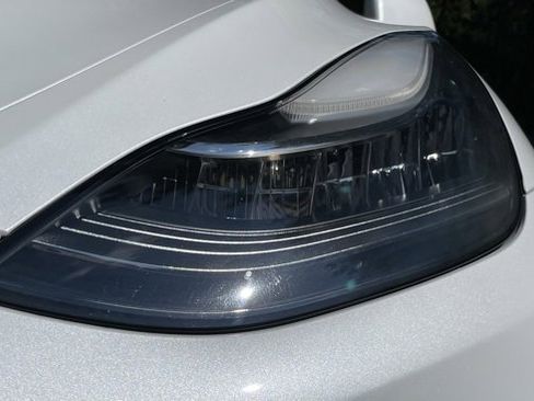 Used 2021 Tesla Model Y Long Range image 13