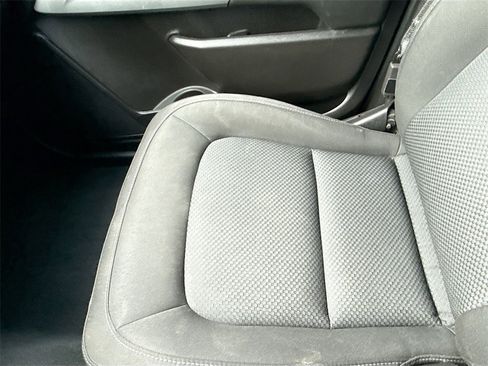 Used 2021 Chevrolet Colorado LT w/ LT Convenience Package image 18