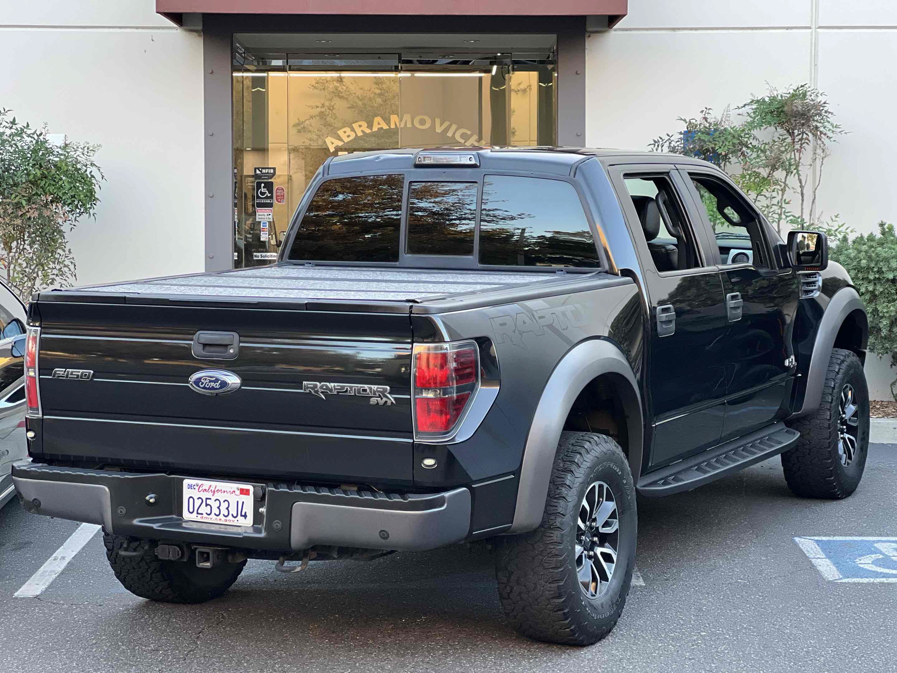 Used 2014 Ford F150 Raptor w/ Equipment Group 801A Luxury AWD/4WD image 36