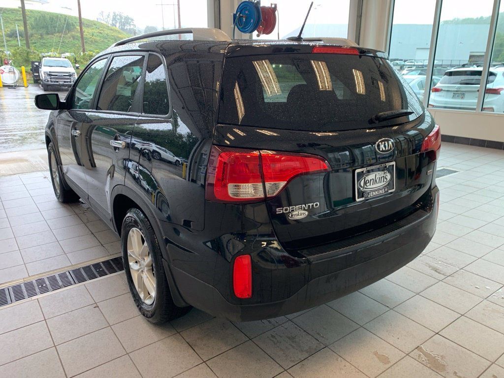 Used 2014 Kia Sorento LX AWD/4WD image 8