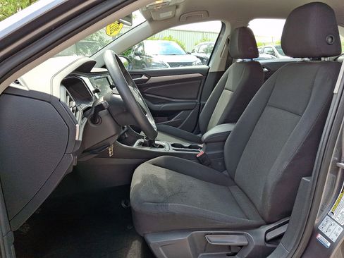 Used 2019 Volkswagen Jetta S w/ Driver Assistance Package FWD image 17