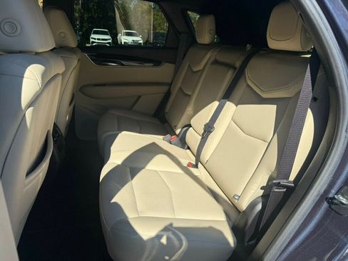 Used 2018 Cadillac XT5 FWD image 7