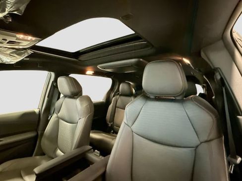 New 2026 Toyota Sienna XLE Woodland Edition AWD/4WD image 18