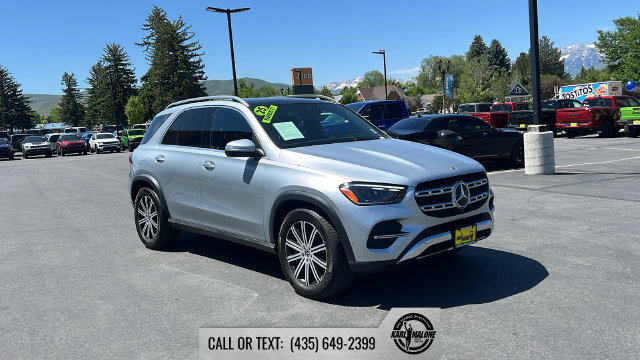 Used 2025 Mercedes-Benz GLE 450 4MATIC image 3