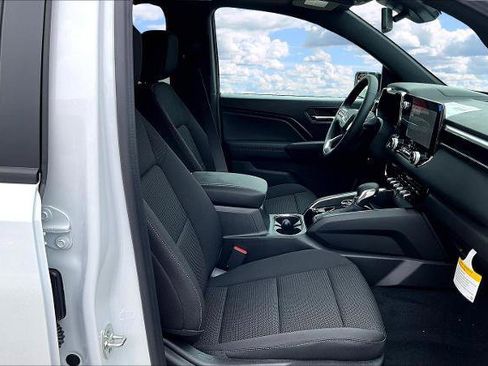 New 2026 GMC Canyon Elevation w/ Convenience Package image 8