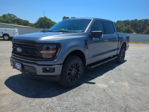 New 2026 Ford F150 XLT w/ Equipment Group 302A MID AWD/4WD image 6