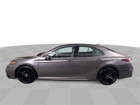 Used 2024 Toyota Camry XSE image 5