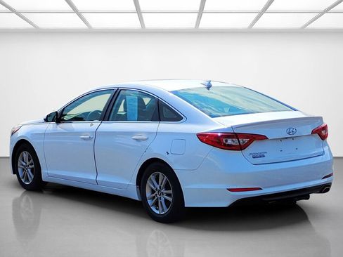 Used 2016 Hyundai Sonata SE FWD image 3