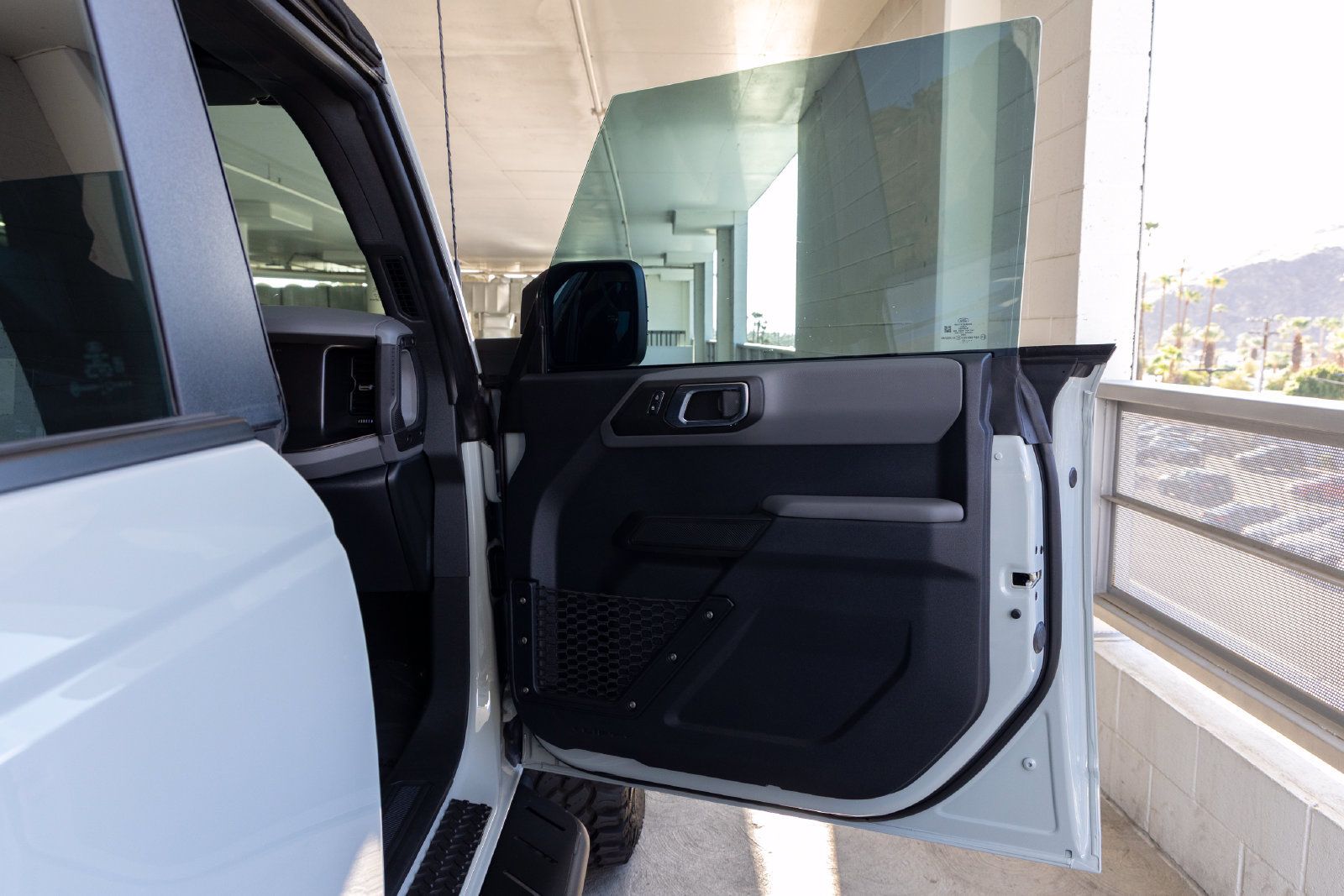Used 2022 Ford Bronco 4-Door AWD/4WD image 33