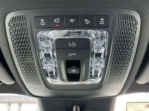 New 2026 Mercedes-Benz GLB 250 4MATIC image 30