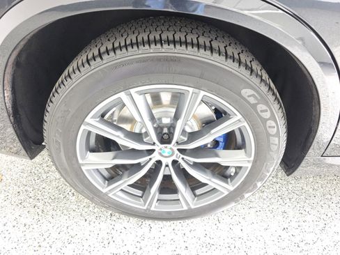 Used 2020 BMW X5 xDrive40i w/ M Sport Package image 13