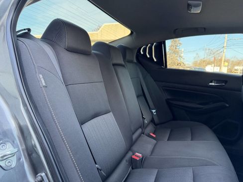 Used 2020 Nissan Altima 2.5 SV image 23