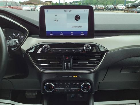 Certified 2022 Ford Escape SEL image 13