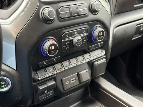 Used 2019 Chevrolet Silverado 1500 RST w/ All-Star Edition AWD/4WD image 18
