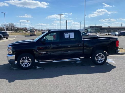 Used 2018 Chevrolet Silverado 1500 LT w/ All Star Edition image 4