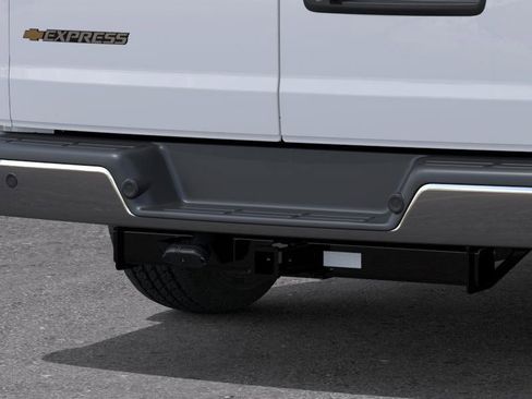 New 2024 Chevrolet Express 2500 image 40