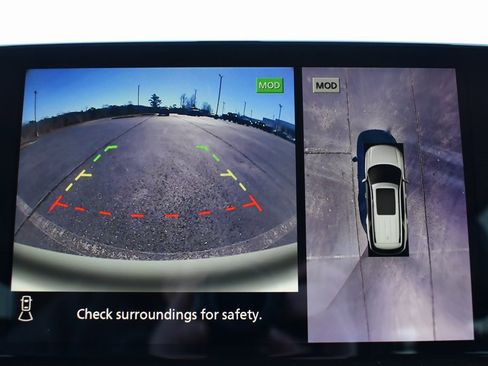 Used 2022 Nissan Pathfinder Platinum w/ Cargo Package image 22