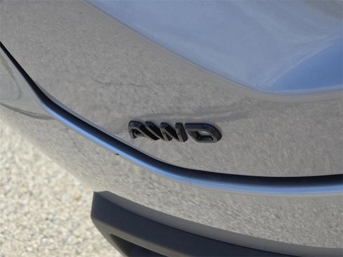 New 2025 Honda Pilot TrailSport image 4