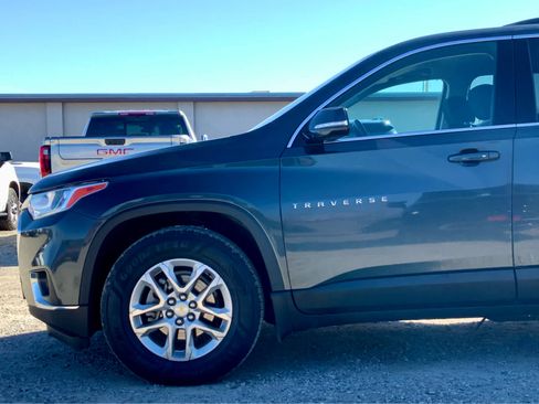 Used 2018 Chevrolet Traverse LT image 10
