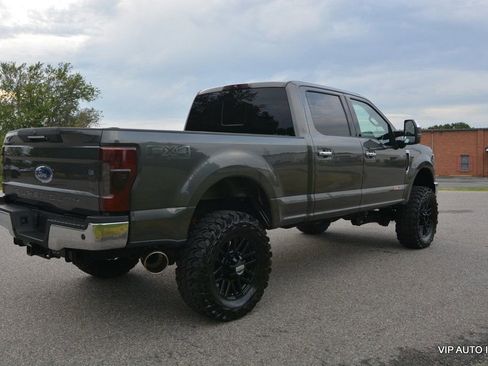 Used 2019 Ford F250 Lariat w/ Lariat Ultimate Package image 33