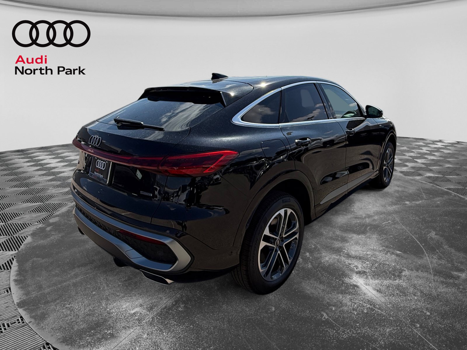 New 2026 Audi Q5 Premium Plus AWD/4WD image 5