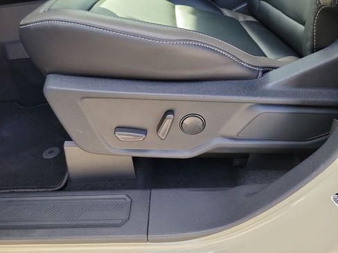 New 2025 Ford Bronco Outer Banks image 28