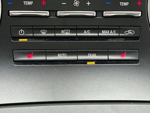 Used 2016 Lincoln MKX Select w/ Select Plus Package image 28