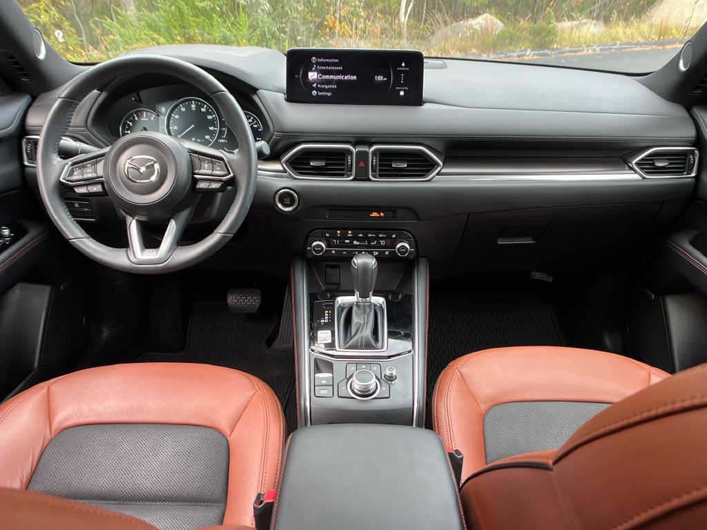 Used 2024 MAZDA CX-5 Carbon Edition AWD/4WD image 13