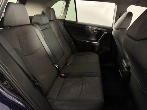 Used 2024 Toyota RAV4 XLE AWD/4WD image 17