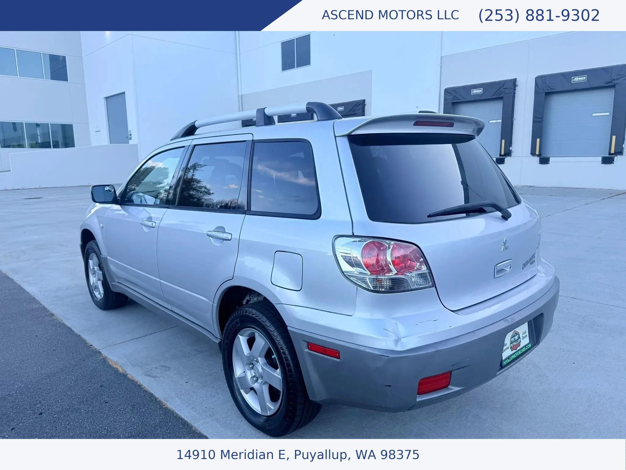 Used 2003 Mitsubishi Outlander XLS AWD/4WD image 3