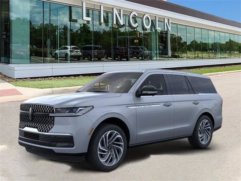 New 2025 Lincoln Navigator Reserve image 1