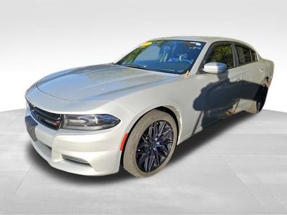 Used 2019 Dodge Charger SXT